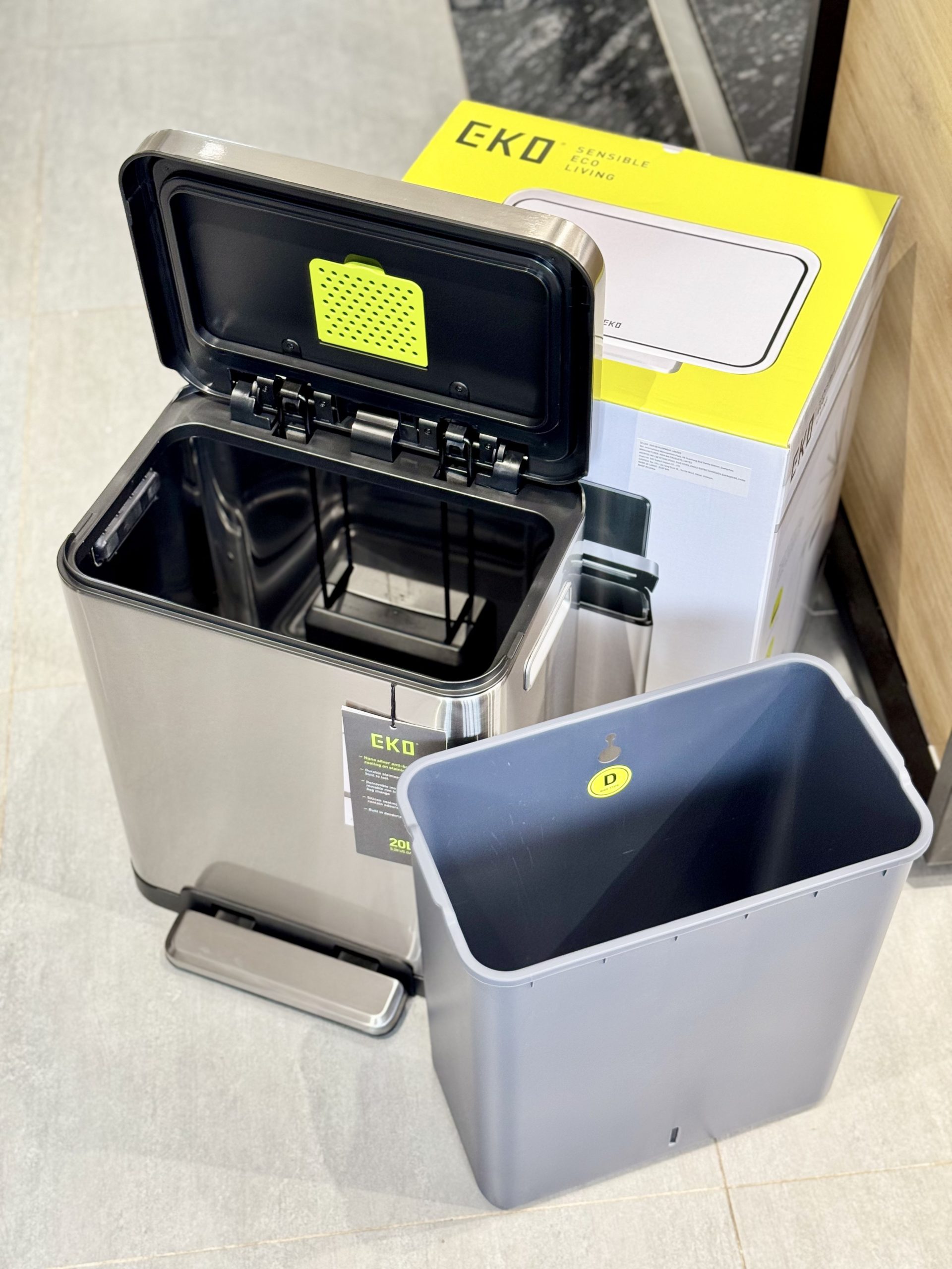 Thùng rác đạp chân EKO X CUBE EK9368MT - Image 6